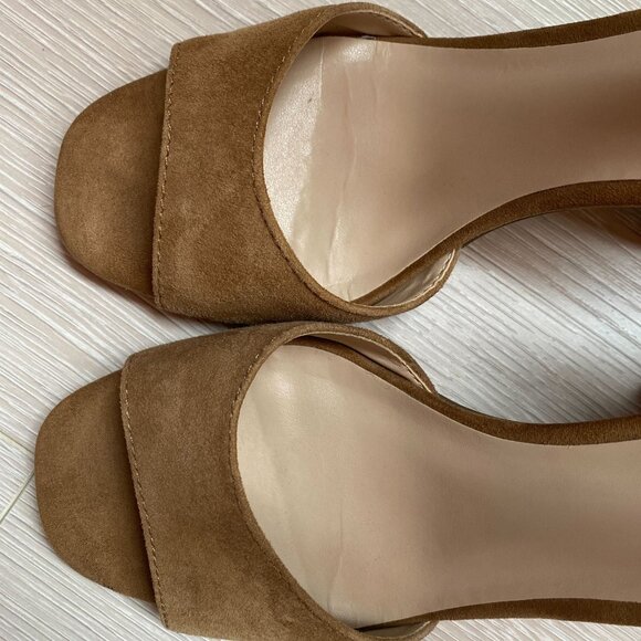 Tommy Hilfiger Suede Block Heels - Picture 12 of 12